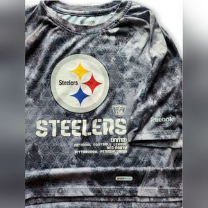 Women's Reebok Pittsburg Steelers Football Fan Speed Wick T-Shirt Size Small